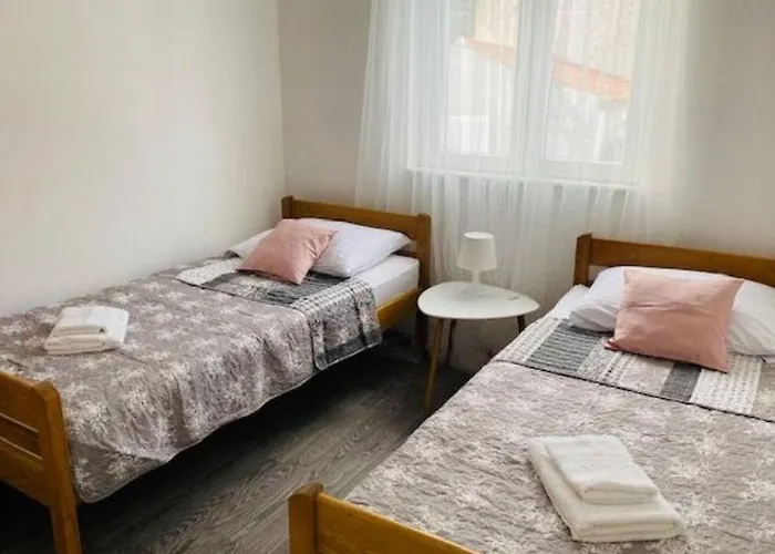 Vila Brazza Milna (Brac)